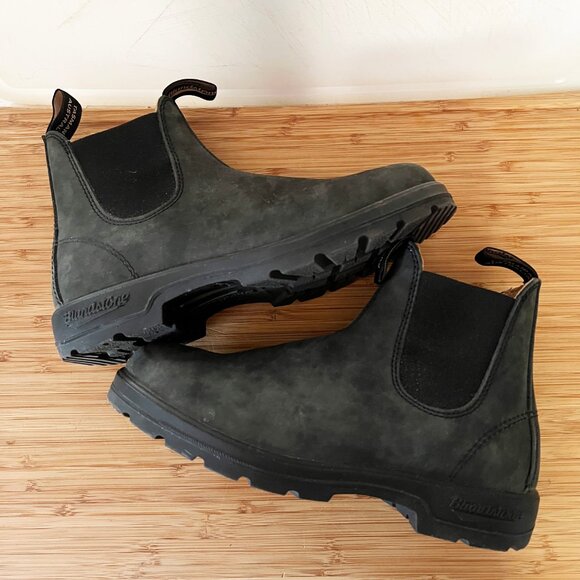 Blundstone Rustic Black 9.5 LIKE NEW - Picture 2 of 6